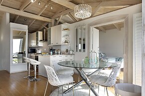 Clifton YOLO Spaces – Clifton Sea View Apartments