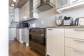 Clifton YOLO Spaces – Clifton Sea View Apartments