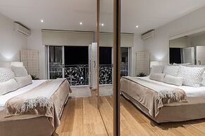 Clifton YOLO Spaces – Clifton Sea View Apartments