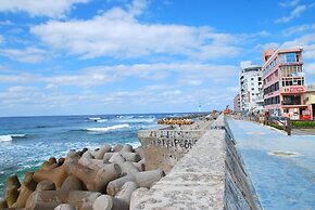 Mr.KINJO in GRAND BLUE CHATAN