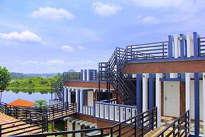 Casa Lake View Resort