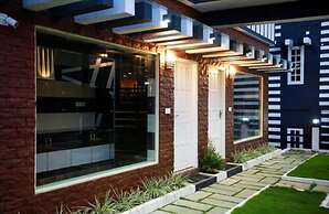 Casa Lake View Resort