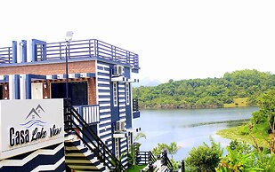 Casa Lake View Resort