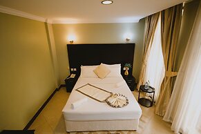 Panone Hotel King'Ori