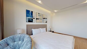 Homefromhome Metropolis Apartments