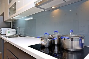 Homefromhome Metropolis Apartments