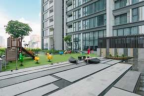 Homefromhome Metropolis Apartments