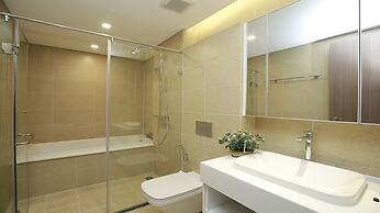 Homefromhome Metropolis Apartments