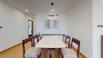 Homefromhome Metropolis Apartments