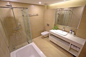 Homefromhome Metropolis Apartments