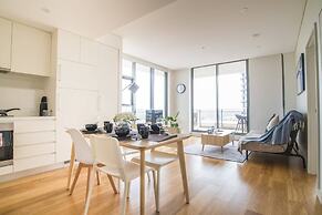 17th Level 1bed1bath APT Macquaire Park+wifi+view