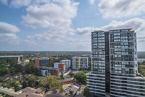 17th Level 1bed1bath APT Macquaire Park+wifi+view