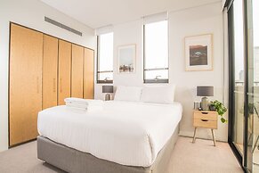 Inner City Penthouse With Private Rooftop