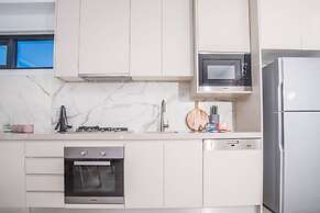 Lively 2bed1bath Mascot APT