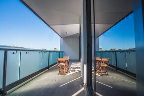 Lively 2bed1bath Mascot APT