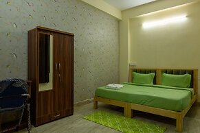 Eat Sleep Wander Studio Apartments
