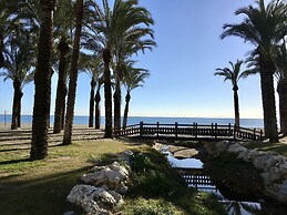 Playamar - Exclusive Beach Apartment With Pool, Tennis and Wifi