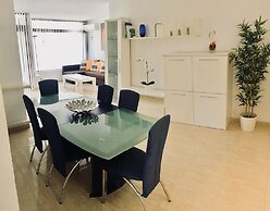 Playamar - Exclusive Beach Apartment With Pool, Tennis and Wifi