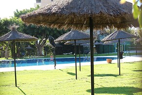 Playamar - Exclusive Beach Apartment With Pool, Tennis and Wifi