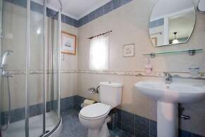 Nikos Sea view apts Milos