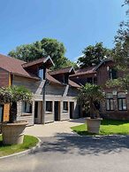 Mayrena Hotel
