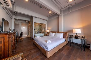 Arch39 Phuket Beach Front