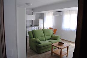 Charming Apartment Close to the Beach