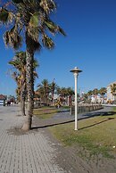 Charming Apartment Close to the Beach