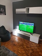 Apartment in Fragoso Street, Very Spacious and Close to Samil