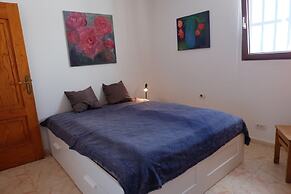 Little House With Pool,sea-and Mountainview and big Sunterrace for 4 P