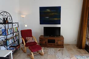 Little House With Pool,sea-and Mountainview and big Sunterrace for 4 P