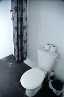 Stylish apt next to bograshov