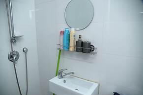 Stylish apt next to bograshov