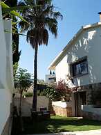 Luxury Villa in Residential Area of Benidorm