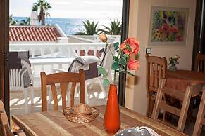 3 Br 2 Storey Bungalow Ocean View