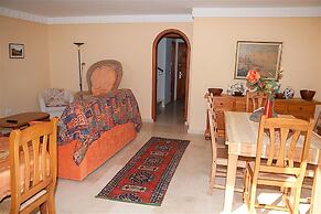 3 Br 2 Storey Bungalow Ocean View