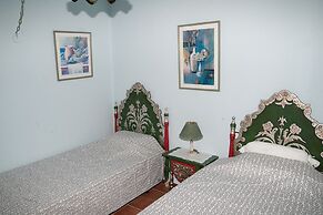 3 Br 2 Storey Bungalow Ocean View