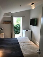 Mullbärsgården Bed & Breakfast