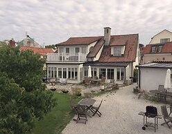 Mullbärsgården Bed & Breakfast