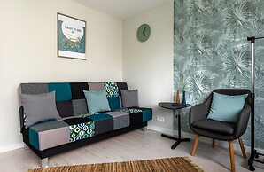 Warsaw Concierge Silver Apartment