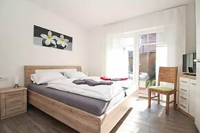 Klaus-Störtebeker-Weg 8