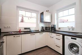 Klaus-Störtebeker-Weg 8