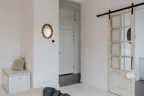 Warsaw Concierge Unique Design Studio