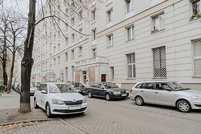 Warsaw Concierge Unique Design Studio