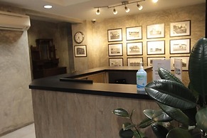 Barrack Street Hotel