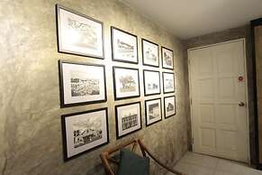 Barrack Street Hotel