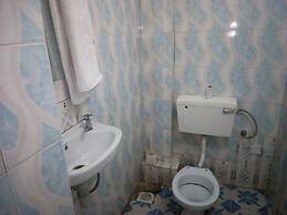 Royal Prince 2 Hotel