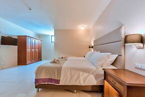 B Holiday Villas Mellieha