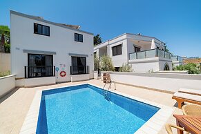 B Holiday Villas Mellieha