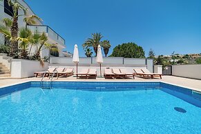 B Holiday Villas Mellieha